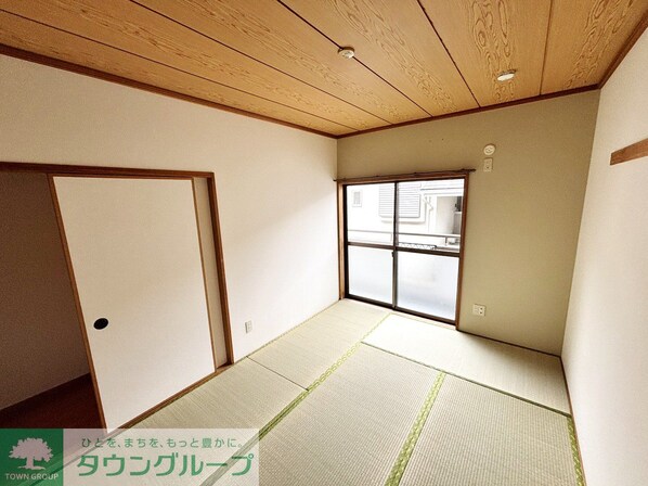 ラックフィル中川A棟の物件内観写真